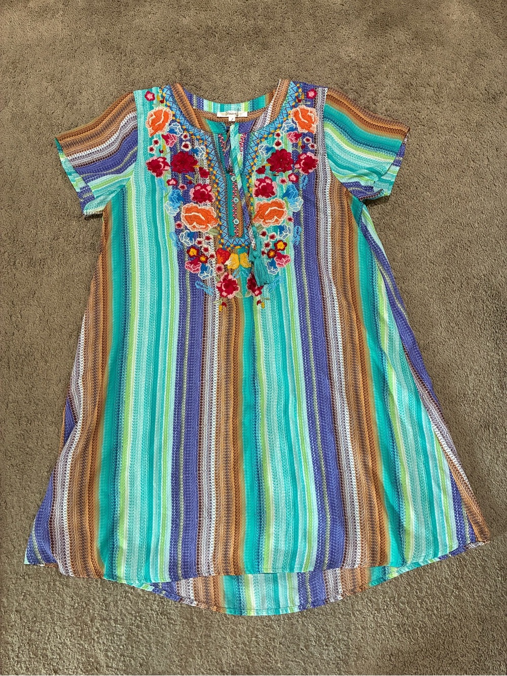Andree By Unit Floral Embroidered S/S Lined Joni Dress Size L Tassel Button